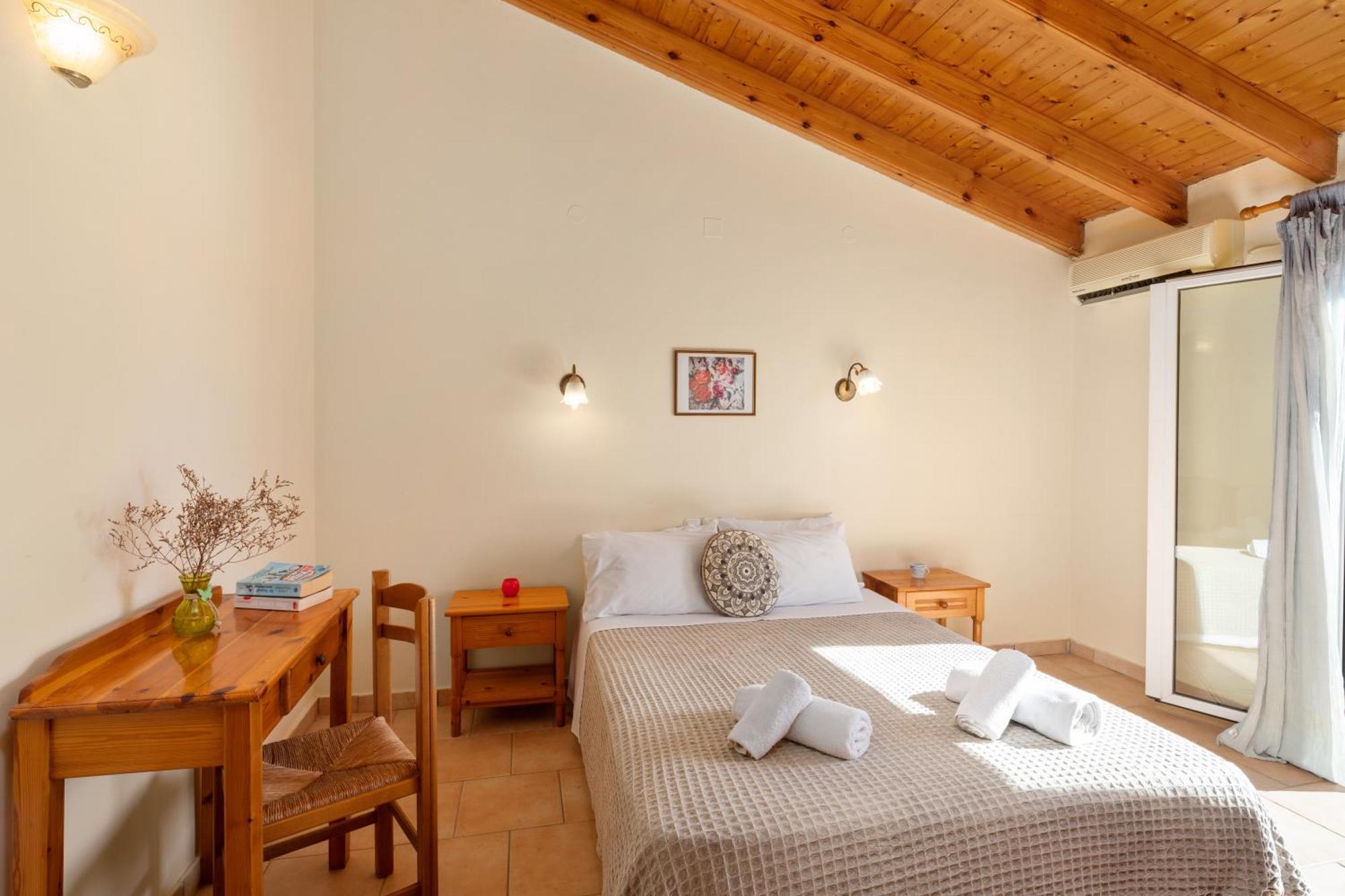 Gerekos Island Apartments Kontokali Extérieur photo